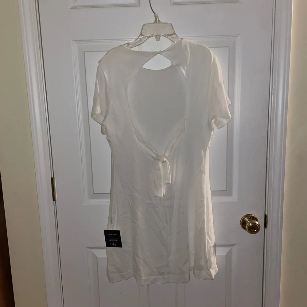 Lulu’s open back dress - Picture 1 of 3